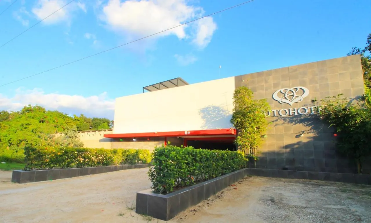 Motel Intimissimo Carretera Federal Cancun - Tulum Playa del Carmen