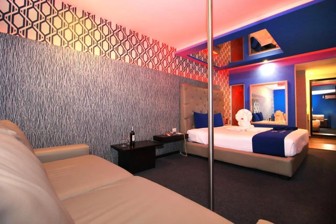 Motel Intimissimo Carretera Federal Cancun - Tulum Playa del Carmen